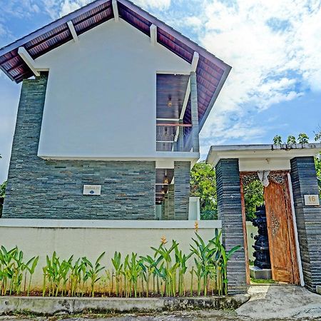 Hotel Oyo 91123 Madhava 108 Ungasan Exteriér fotografie